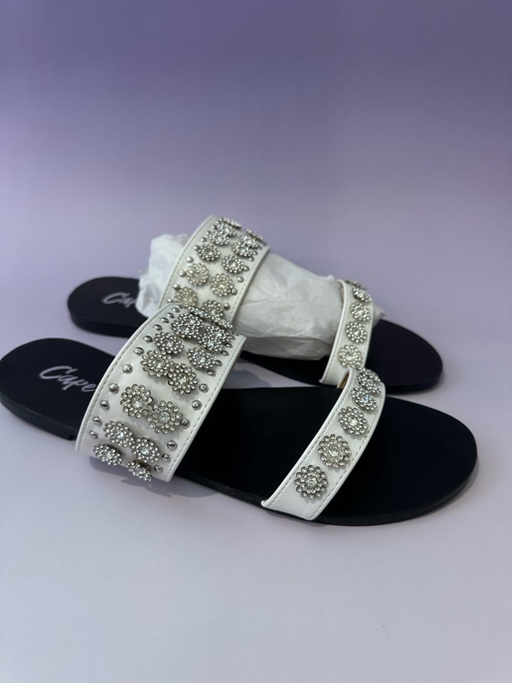 Cape Robbin White Crystal Floral Slide Sandals